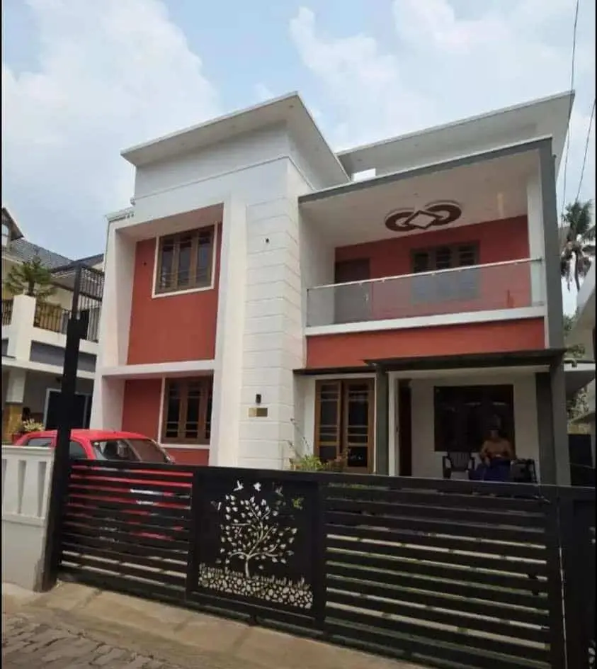 4BHK House for Sale in Pukkattupady | Kochi