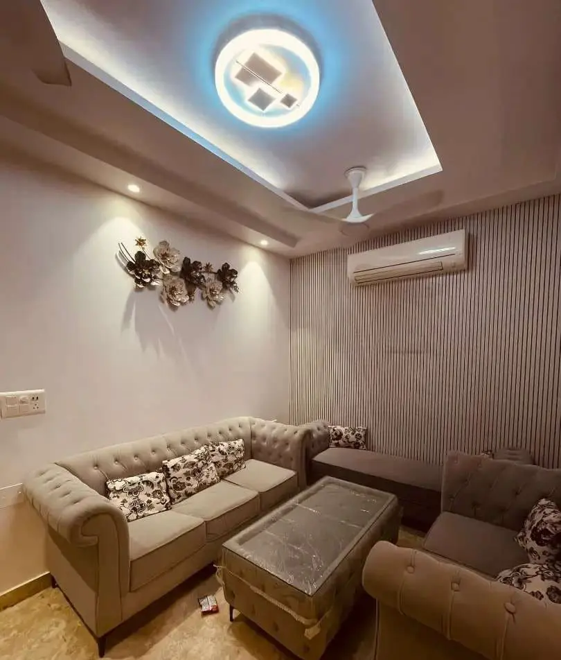 2BHK Flat for Sale in Ramesh Nagar | Delhi