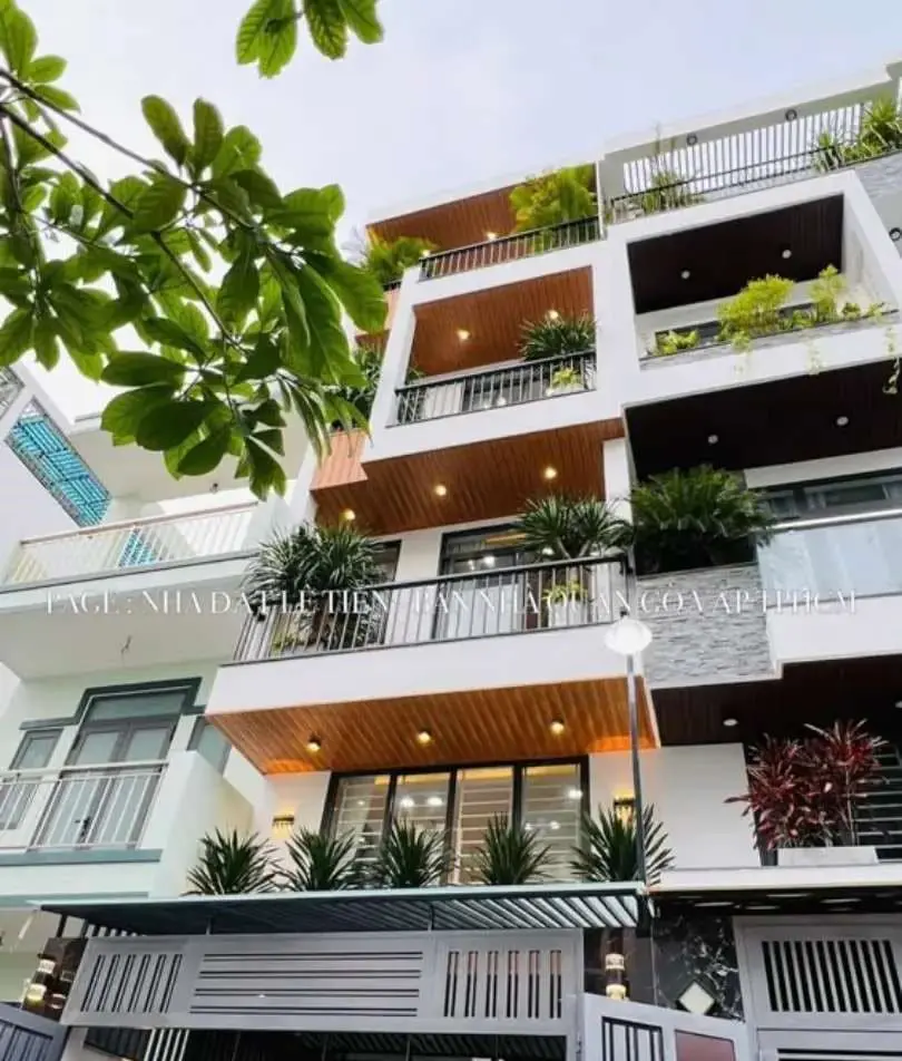 5BHK Builder Floor Apartment for Sale in Hauz Khas, Delhi