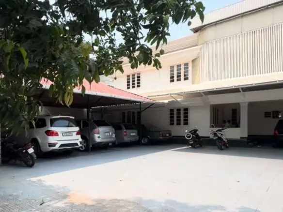 5BHK Bungalow for Sale in Paravur Junction | Aluva
