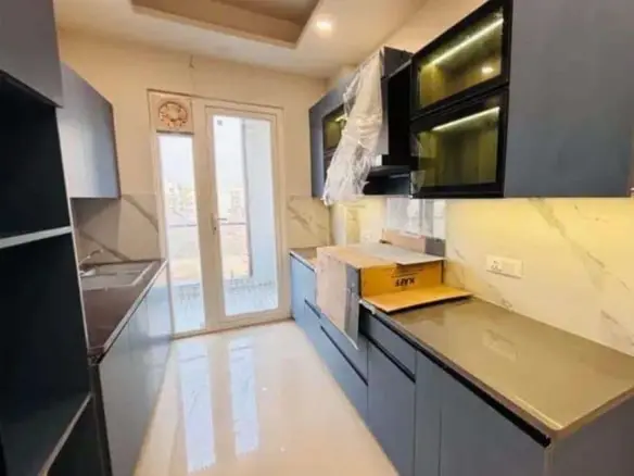 3BHK Flat for Sale in Sector 52 | Noida
