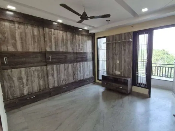 2BHK Flat for Sale in Ramesh Nagar | Delhi