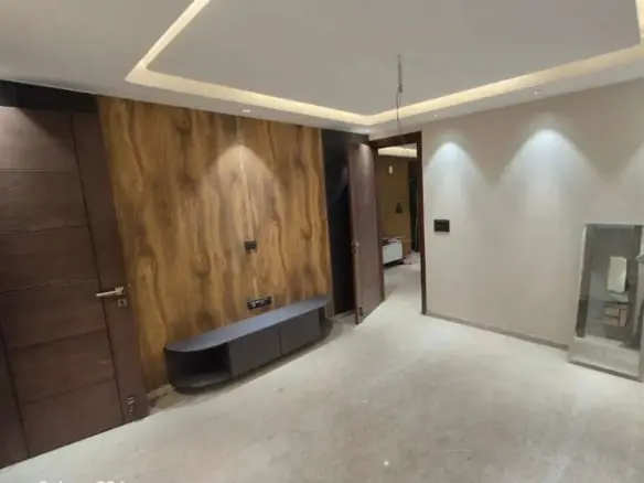 3BHK Apartment for Sale in Raja Garden | Delhi