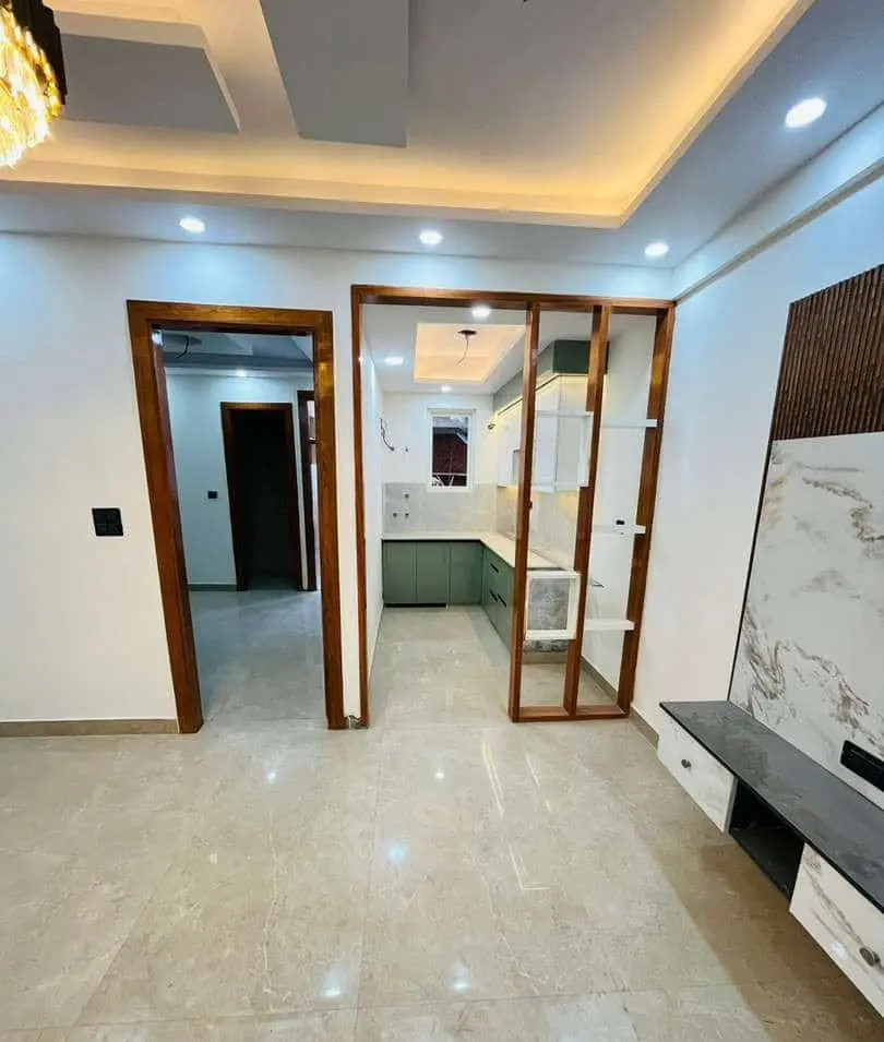 2BHK Flat for Sale in Sector 52 | Noida