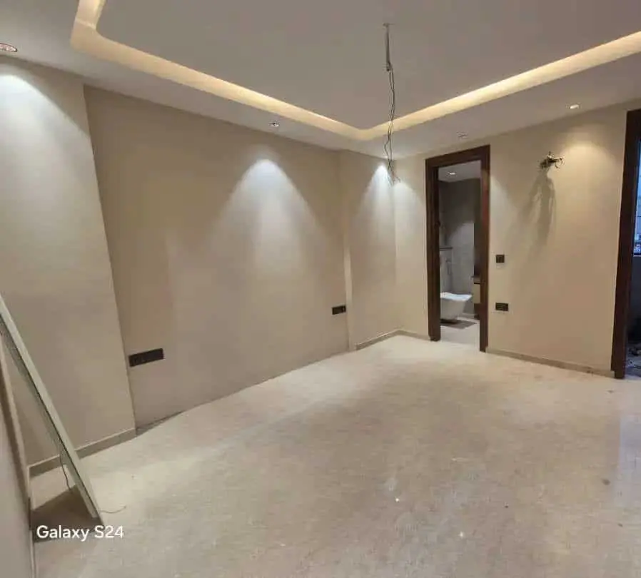 3BHK Apartment for Sale in Raja Garden | Delhi