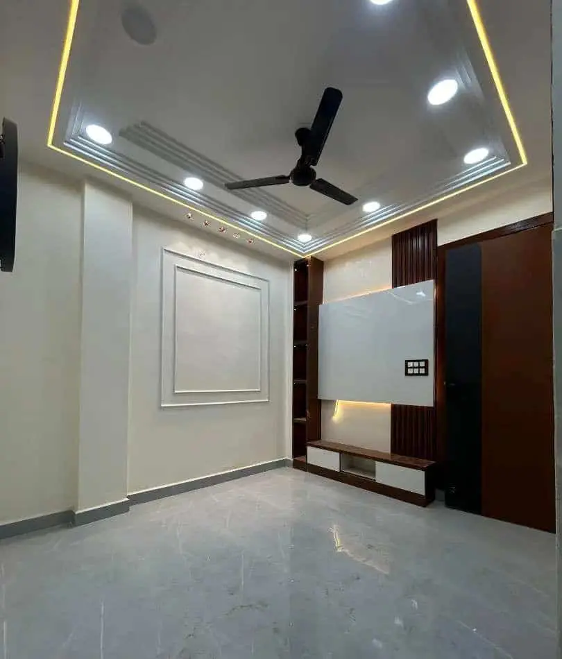 2BHK Flat for Sale in Dwarka Mor | Delhi