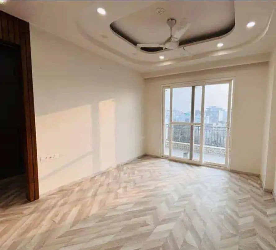 3BHK Flat for Sale in Sector 52 | Noida