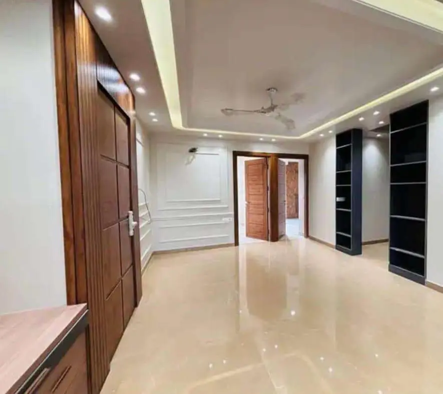 3BHK Flat for Sale in Sector 52 | Noida