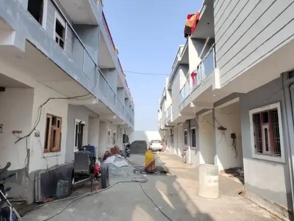 Villa for sale in Noida | Arsh Green Villas