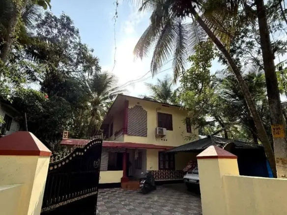 4BHK House for Sale in Thamalassery | Marancheri