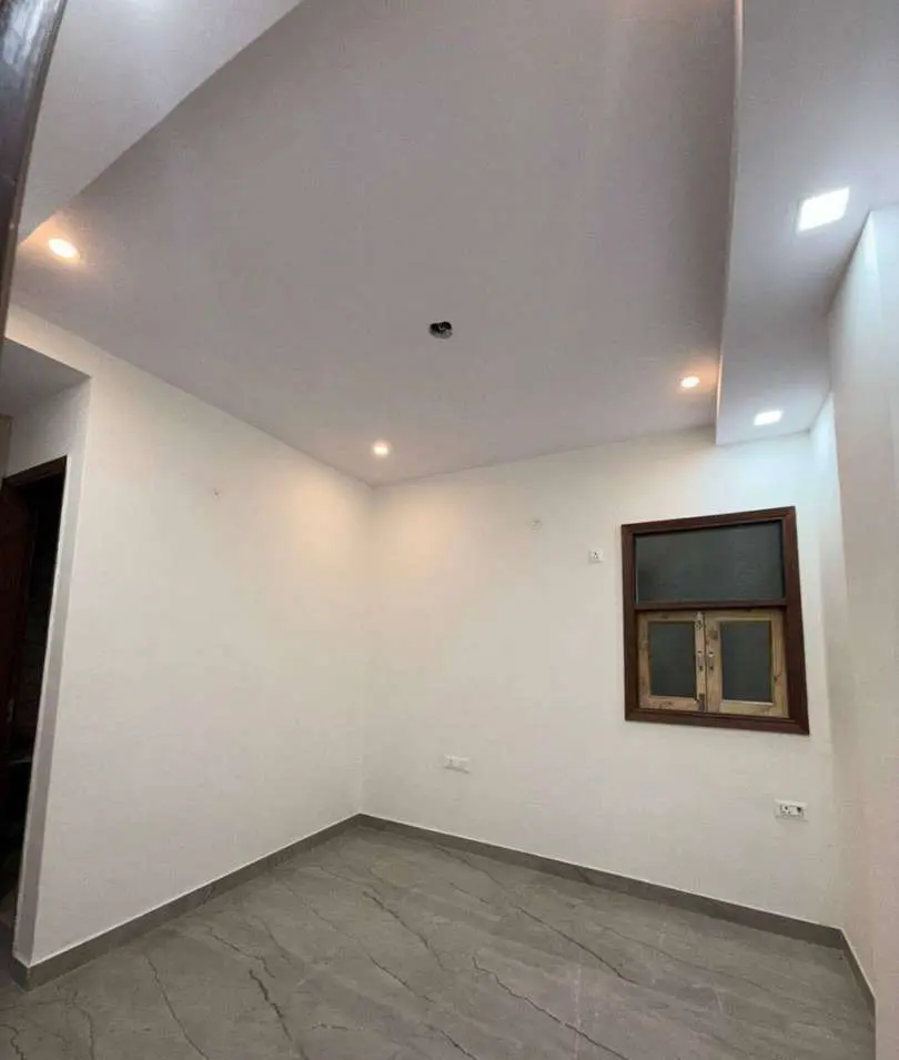 2BHK Flat for Sale in Tagore Garden | Delhi