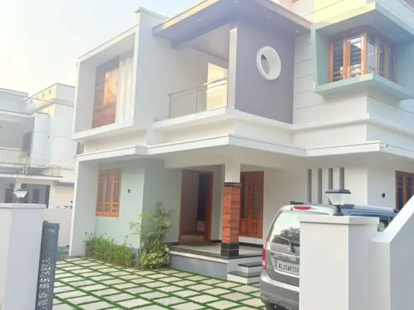 4BHK House for Sale in Puthencruz | Kochi