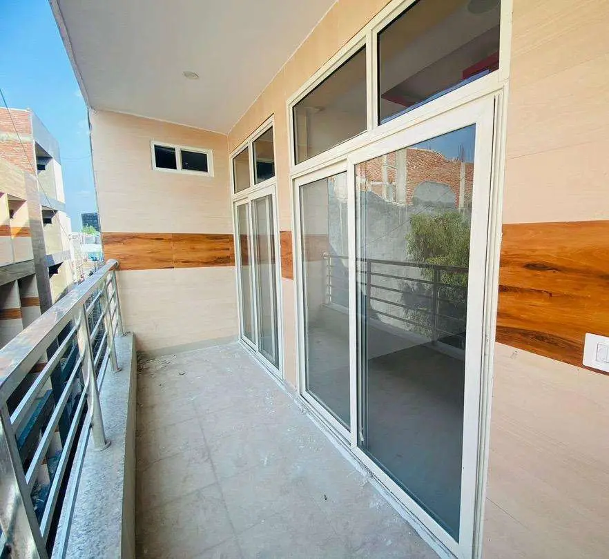 1BHK Flat for Sale in Sector 44 | Noida