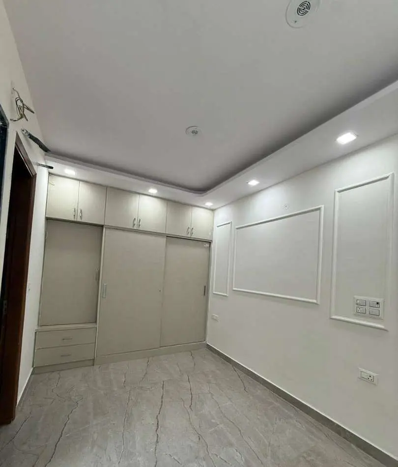 2BHK Flat for Sale in Tagore Garden | Delhi