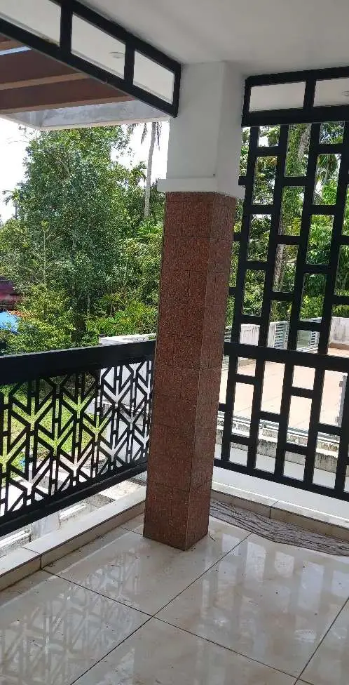 4BHK House for Sale in Thottakkattukara Junction | Aluva