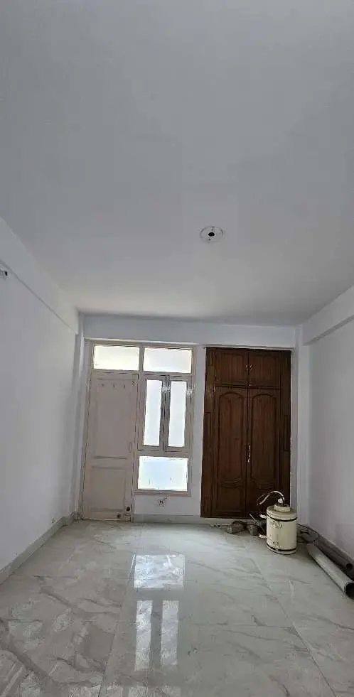 2BHK Flat for Sale in Lanka | Varanasi