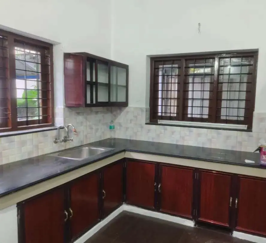 4BHK House for Sale in Vattekunnam | Kochi
