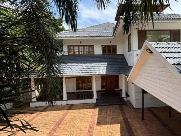 4BHK Villa for Sale in Vyttila | Kochi