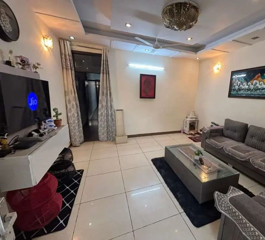 2BHK Flat for Sale in Ramesh Nagar | Delhi