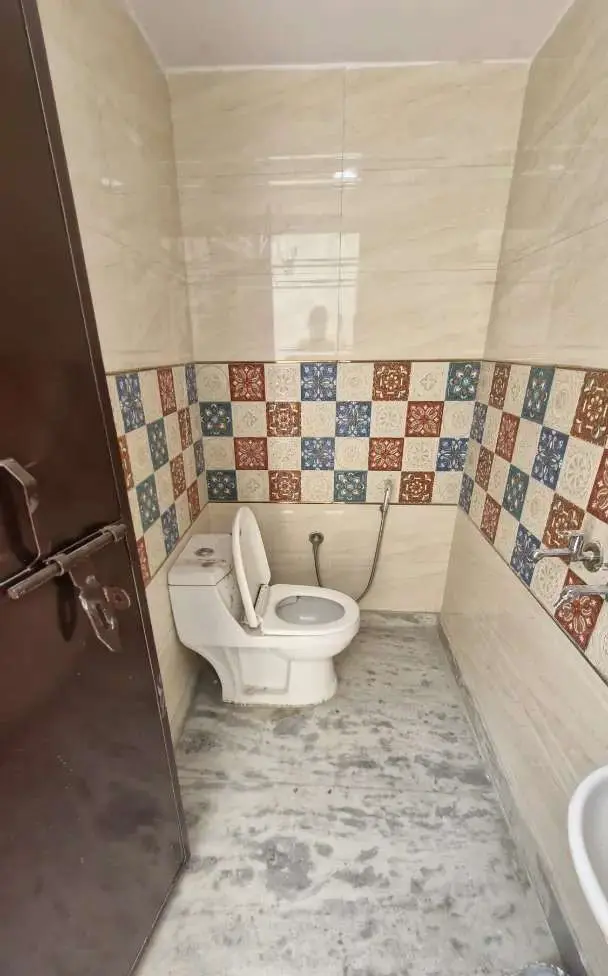 2BHK Flat for Sale in Rohini Sector 1 | Delhi