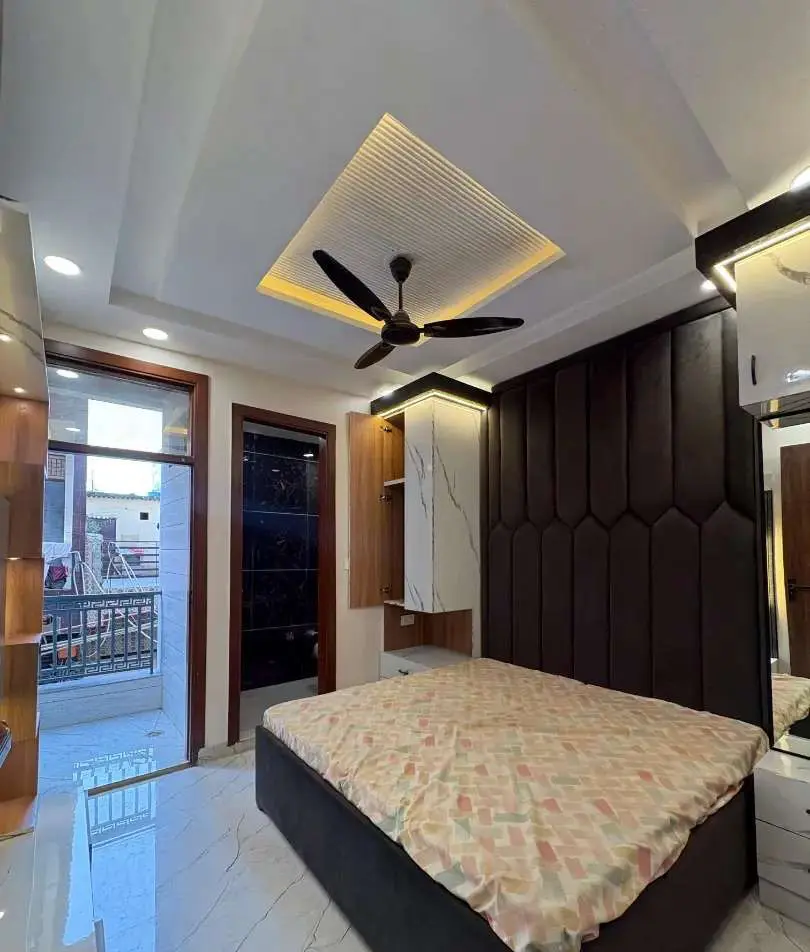 3BHK Flat for Sale in Dwarka Mor | Delhi