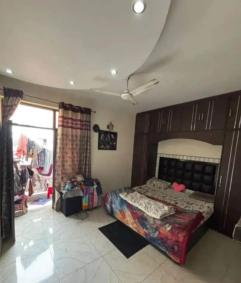 2BHK Flat for Sale in Ramesh Nagar | Delhi