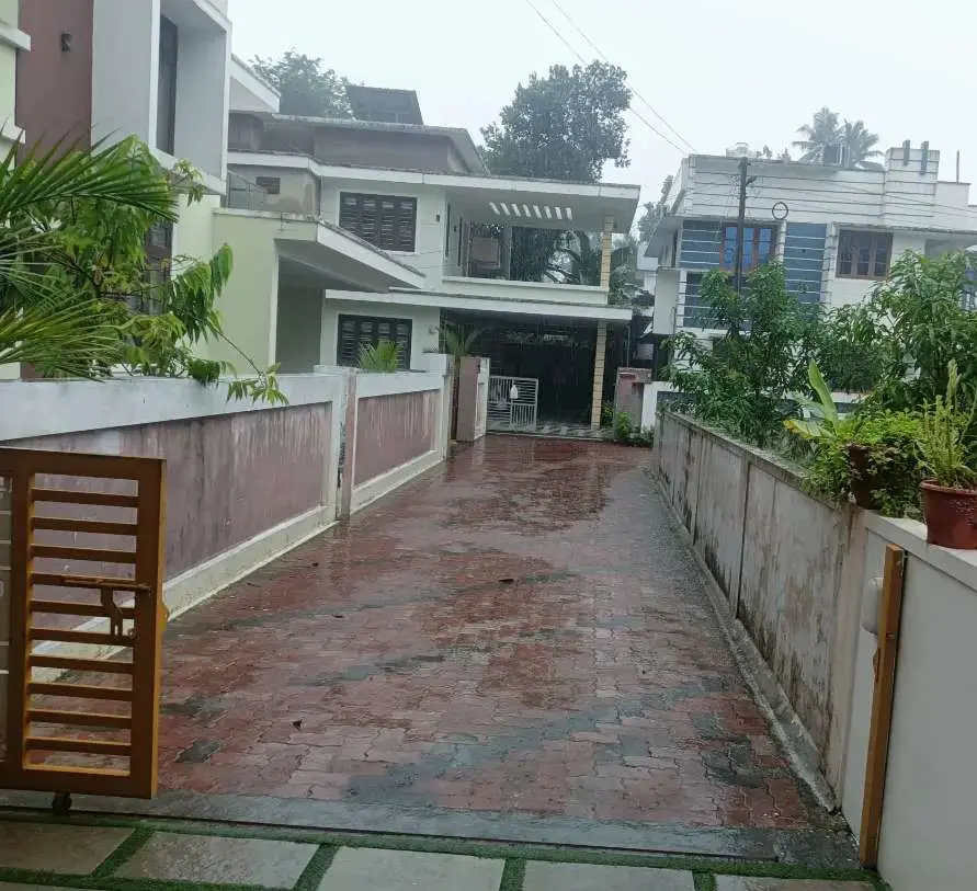 4BHK Villa for Sale in Pallikkara | Kochi