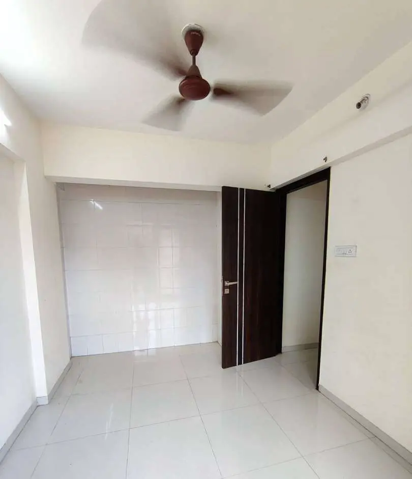 2BHK Flat for Sale in Hiranandani Estate | Thane
