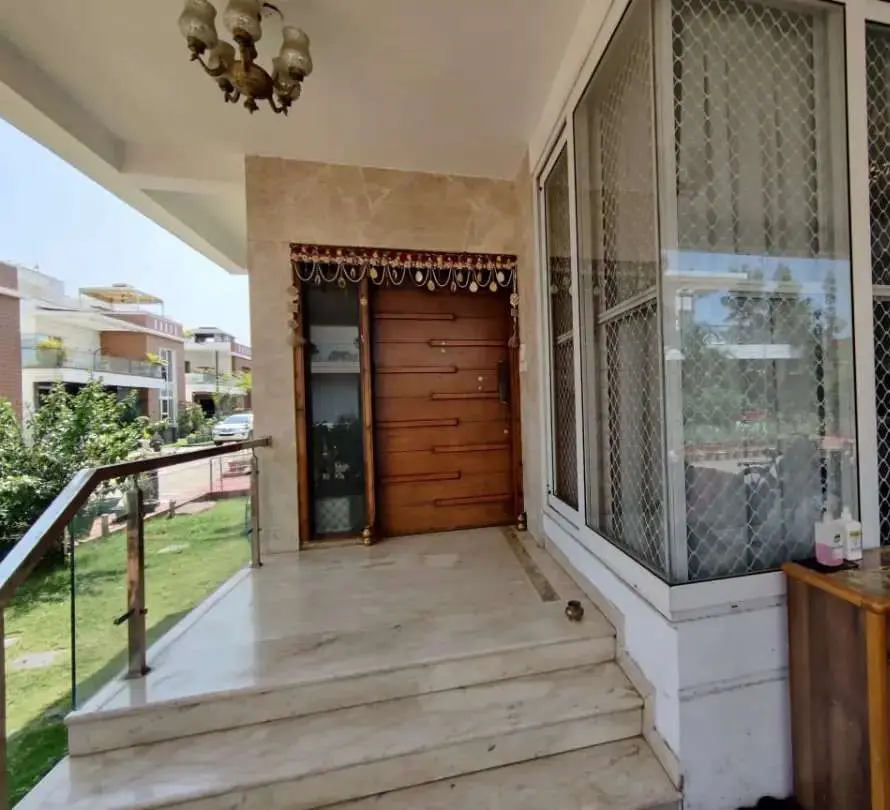 5BHK Bungalow for Sale in Shankar Nagar | Raipur