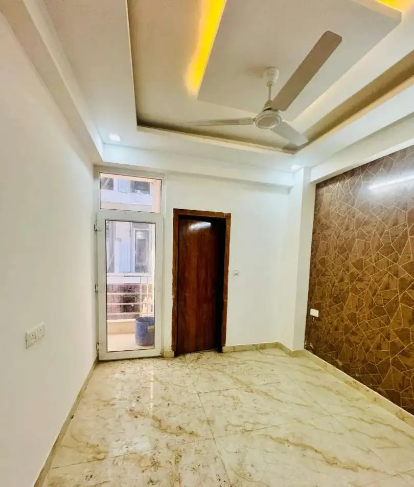 2BHK Flat for Sale in Sector 104 | Noida