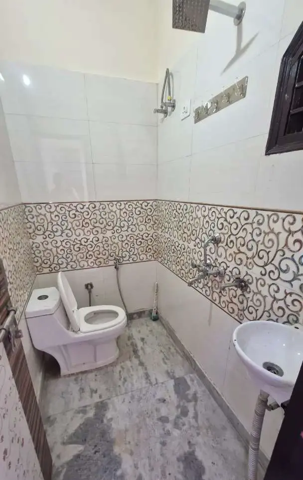 2BHK Flat for Sale in Rohini Sector 1 | Delhi
