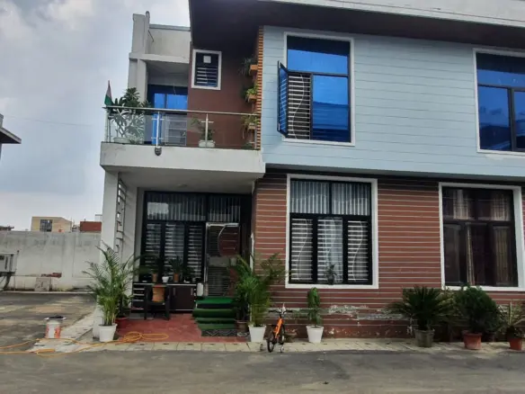 4BHK villa for Sale in Noida Extension