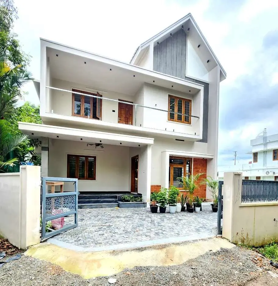 4BHK Villa for Sale in Kakkanad | Kochi