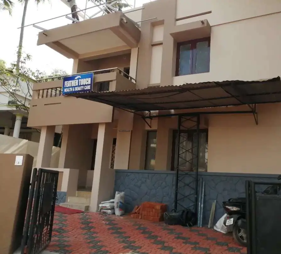 Residential cum Commercial Building for Sale in Ambalamukku