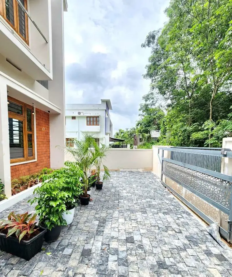 4BHK Villa for Sale in Kakkanad | Kochi