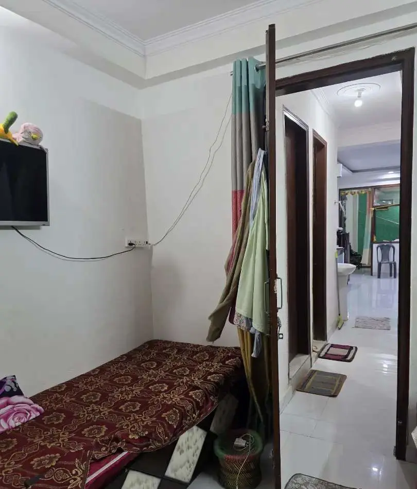 2BHK Flat for Sale in Zakir Nagar | Delhi