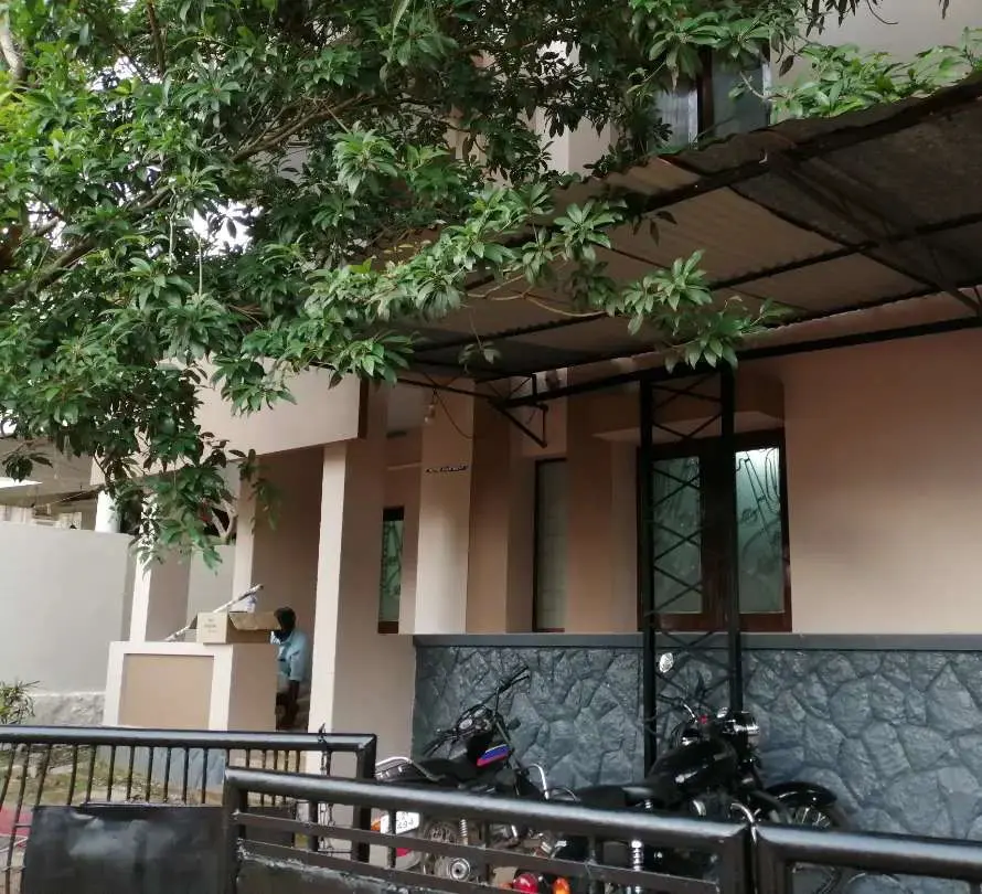 Residential cum Commercial Building for Sale in Ambalamukku