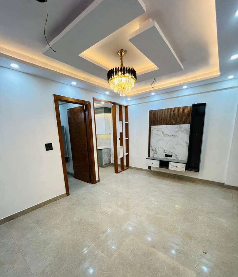 2BHK Flat for Sale in Sector 52 | Noida