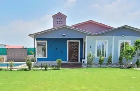 Farmhouse for sale in Noida